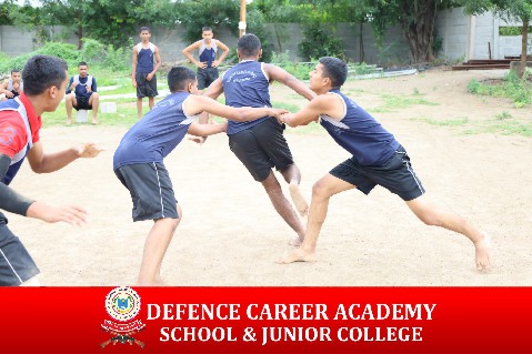 dca-academy-students-encouraging-in-chess-auranagbad